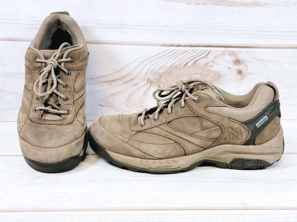 New Balance 955 Hiking Shoes Womens Size 11 Brown Gore-Tex Waterproof WW955GT